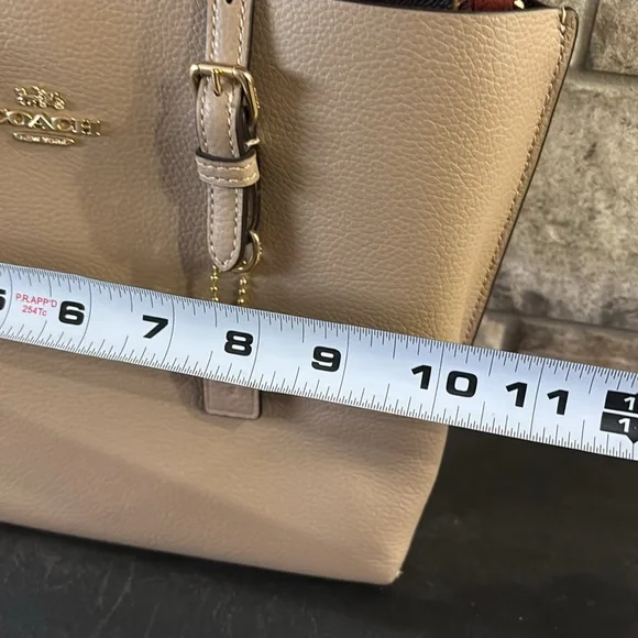 NWT Coach Tan Leather Mollie 25 Satchel with Structured Design - Picture 5 of 6